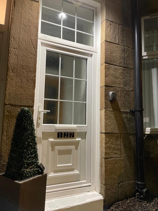 Appartement Hla Holytown à Mossend Extérieur photo